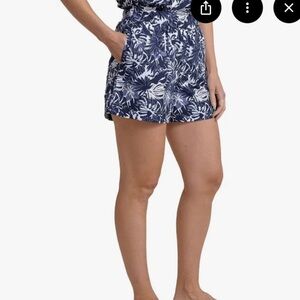 Nautica cotton blend navy and white tropical print Print Shorts, size 6